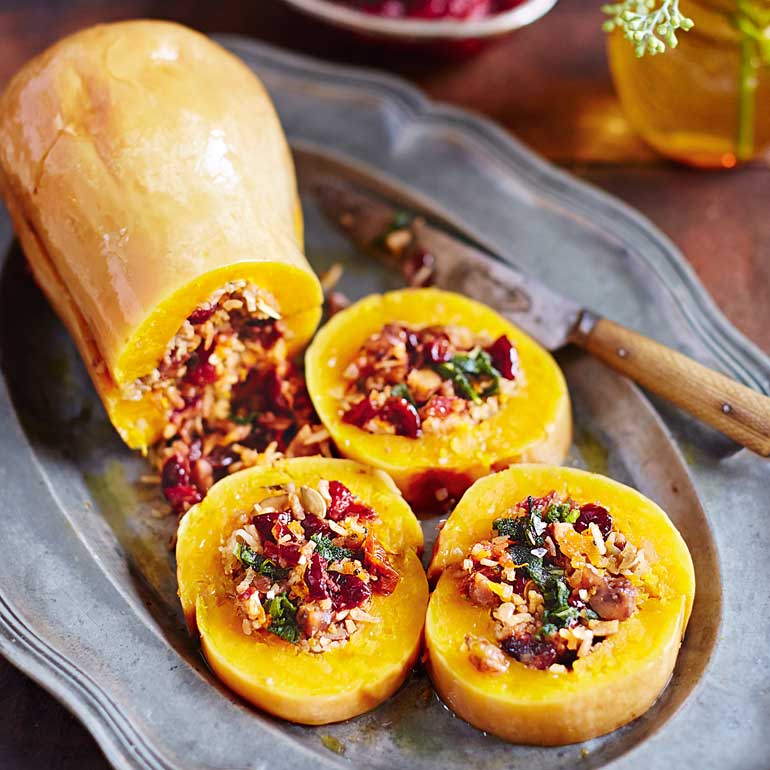 Simpele gevulde pompoen uit de oven recept Food and Friends Simpele gevulde pompoen uit de oven recept Food and Friends