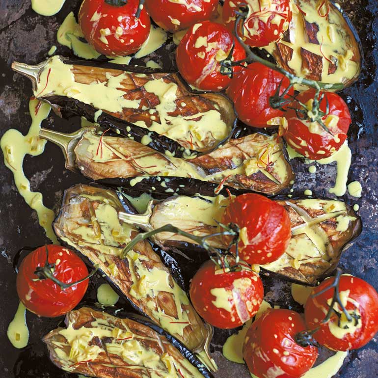 Aubergines met saffraanroom