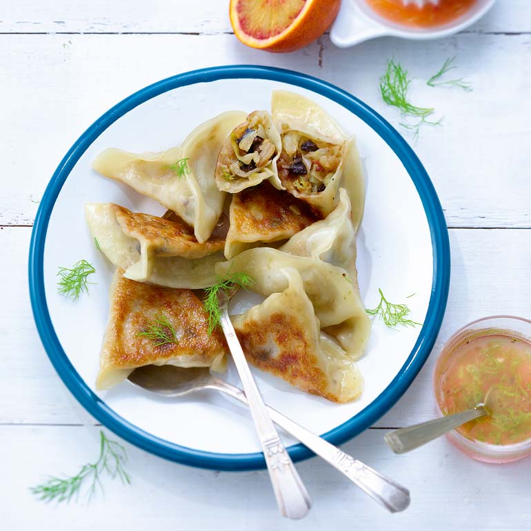 dumplings met venkel en sinaasappelsaus