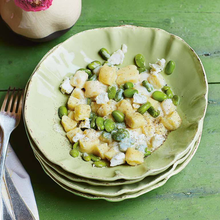 Gnocchi met tuinbonen & saus van robiola