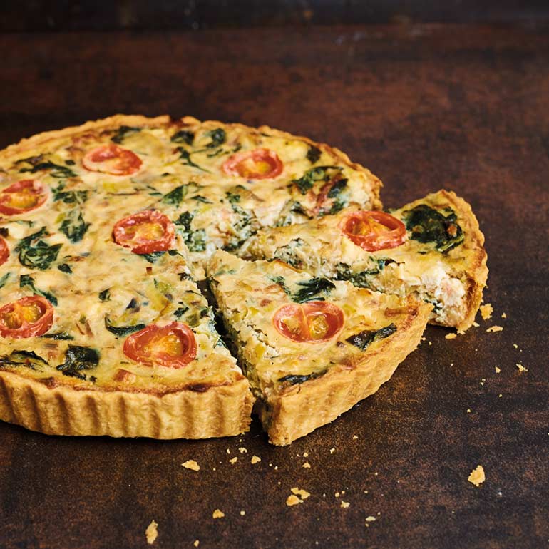 Quiche met spinazie, feta en Serranoham