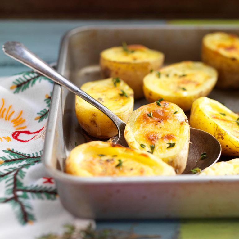 Gevulde aardappels met room en tijm