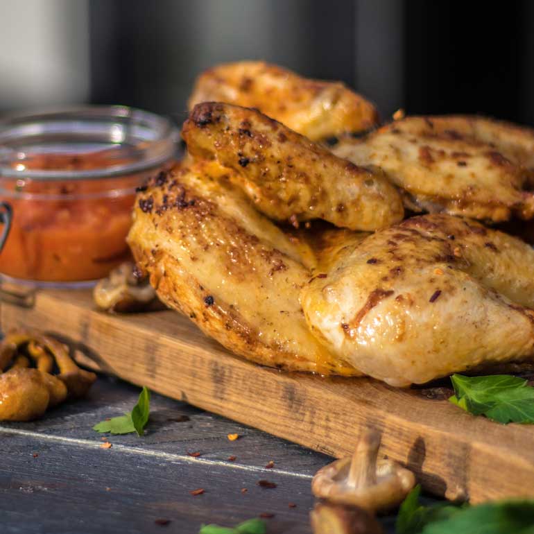 Hoera! Het is eindelijk officieel weer lente! De lente is hét seizoen van het ontwaken uit de lange winterslaap, ook vanuit het gastronomische oogpunt.