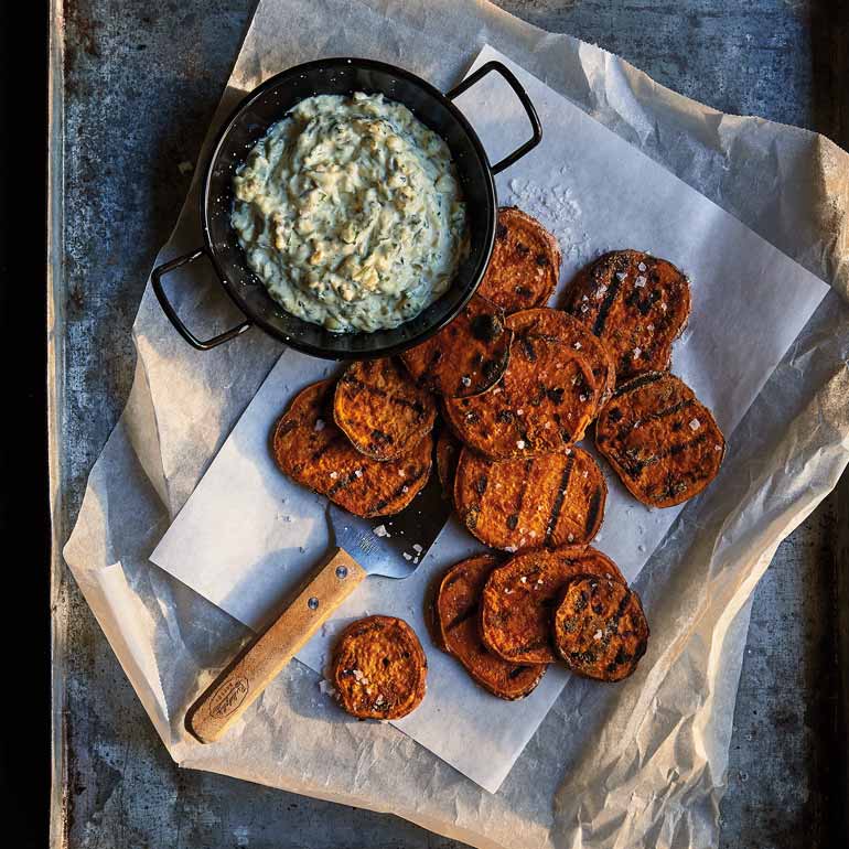 Zoete aardappel met remouladesaus