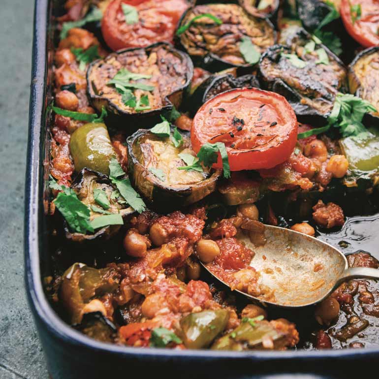 Ovenschotel met aubergine & kikkererwten