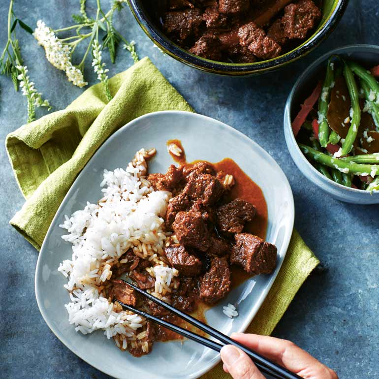 Rendang met sambal goreng boontjes