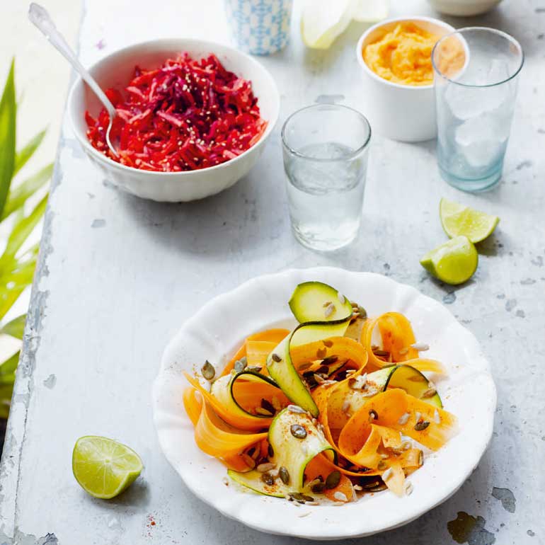 courgette- en wortelrepen- Salade