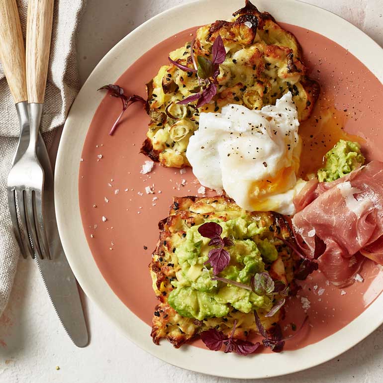 Aardappel-feta rösti met avocado