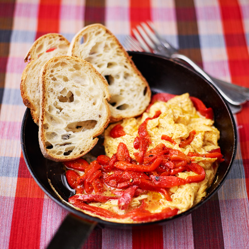 Rode paprika omelet