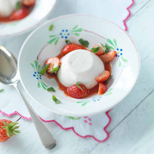 Panna cotta met aardbei & vanille