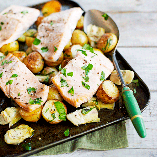 Ovenschotel met zalm en artisjok