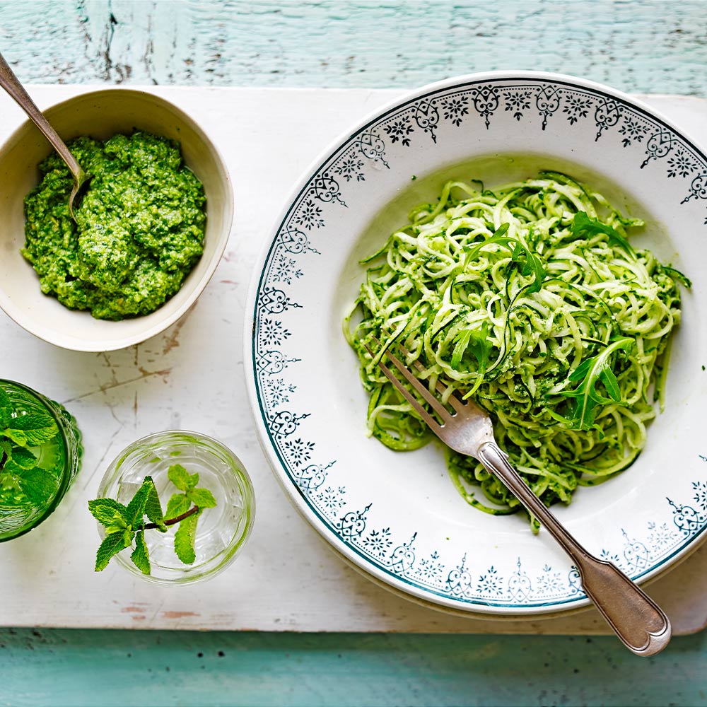 Courgetti met rucolapesto