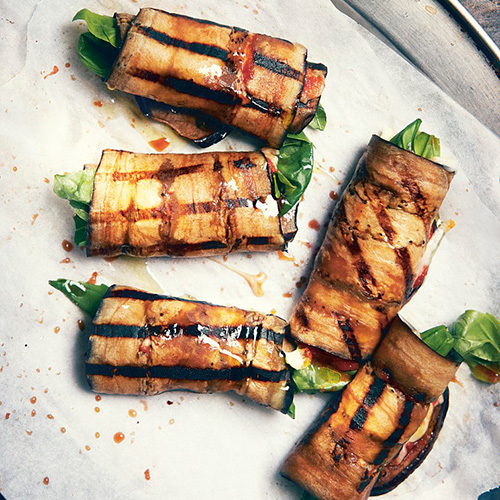 auberginewraps met parmezaanse kaas