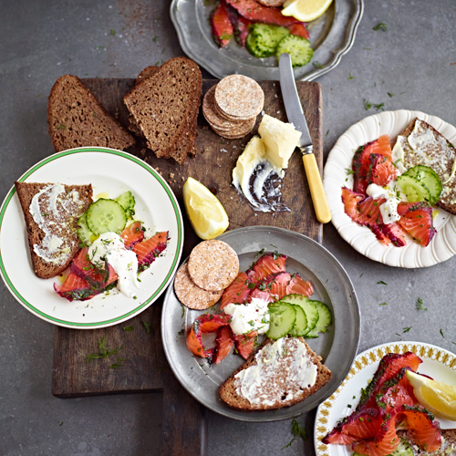 Jamie’s gravad lax met sloe gin