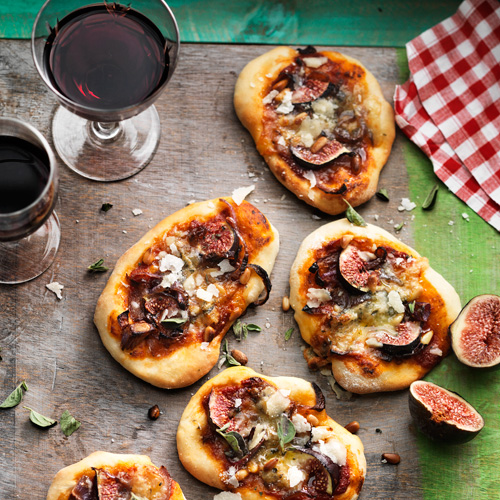 Pizzette uit Italië met vijg en gorgonzola