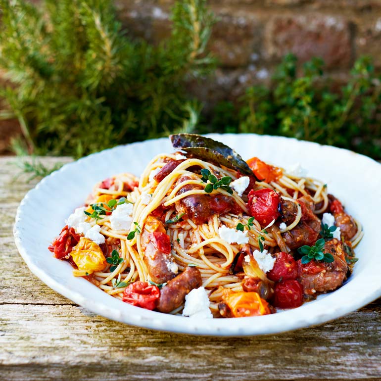 Spaghetti met tomaat & merguezworstjes