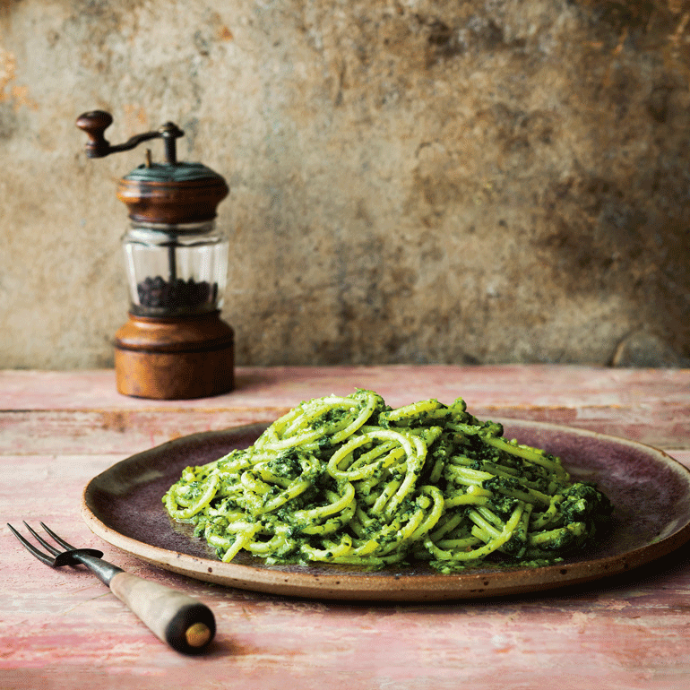 Spaghetti met broodkruimelpesto