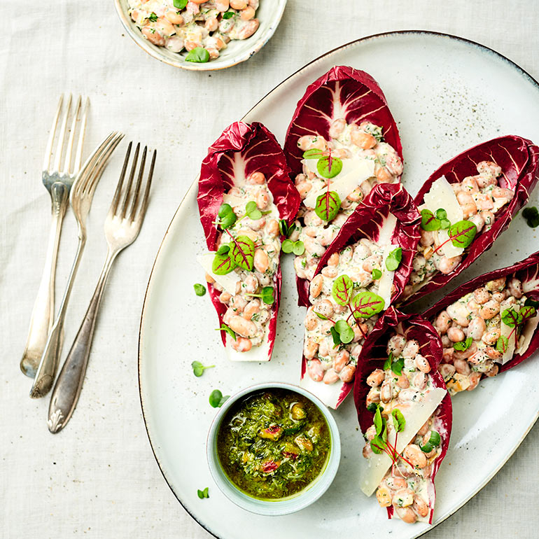 Radicchio gevuld met borlottibonen