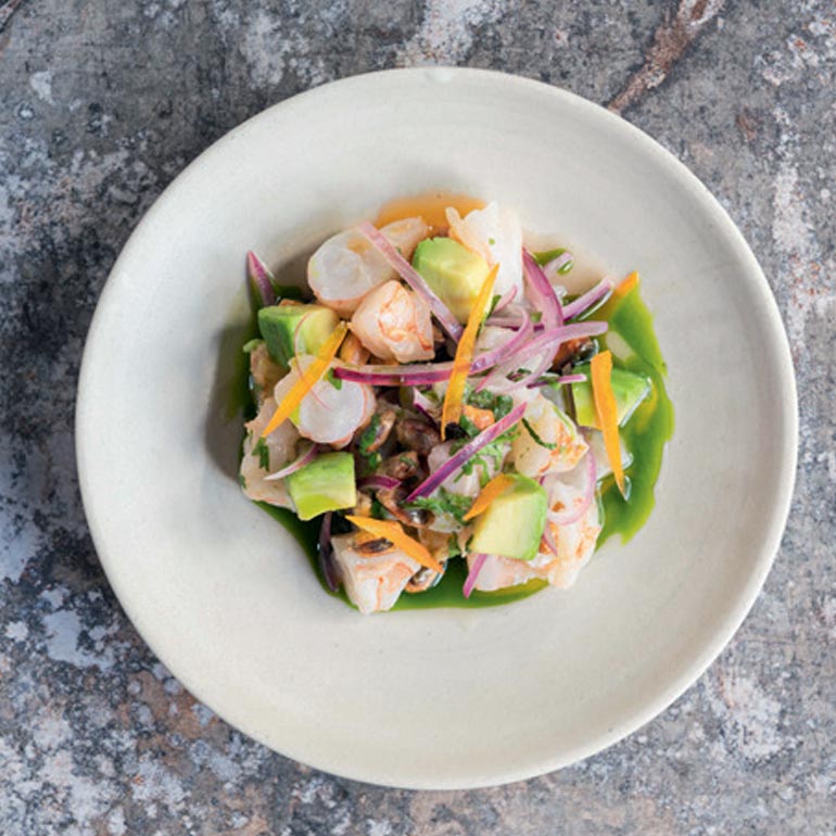 Gamba-avocado ceviche