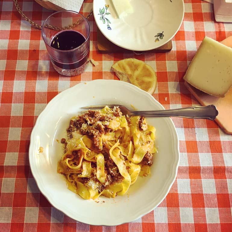 Tagliatelle al ragù bolognese