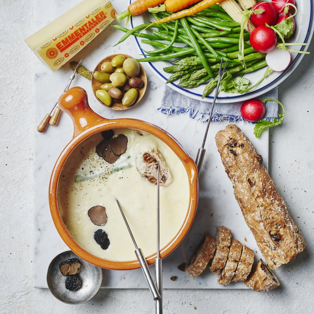 Emmentaler AOP fondue met truffelf