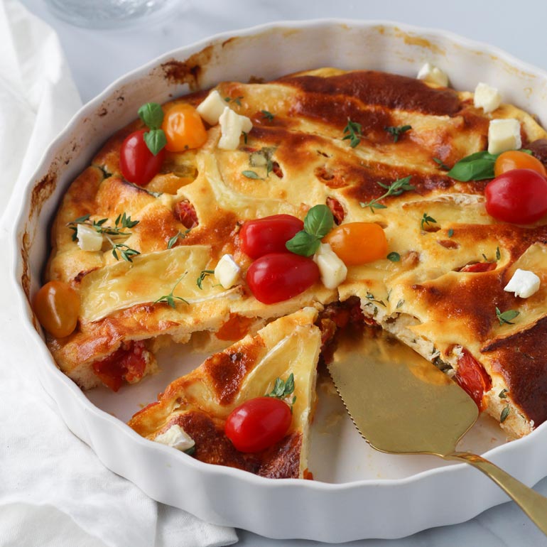 Frittata met tomaten en brie