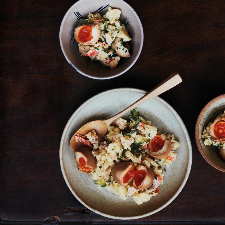 Aardappelsalade met soja-eieren