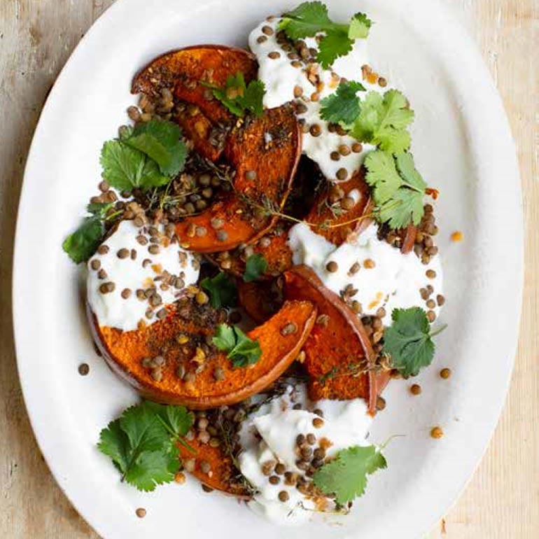 Pompoen uit de oven met burrata & linzen