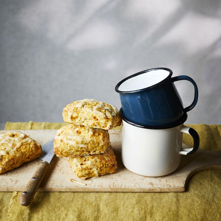 Pompoenscones met kaas & rozemarijn