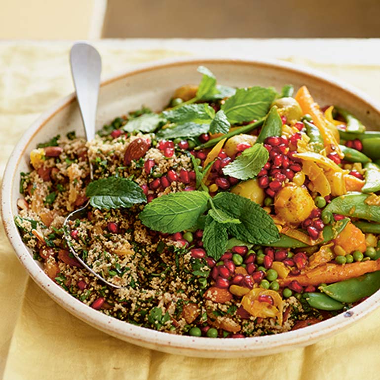 Lente-tajine met couscous en abrikozen