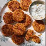 Couscousfritters met yoghurt